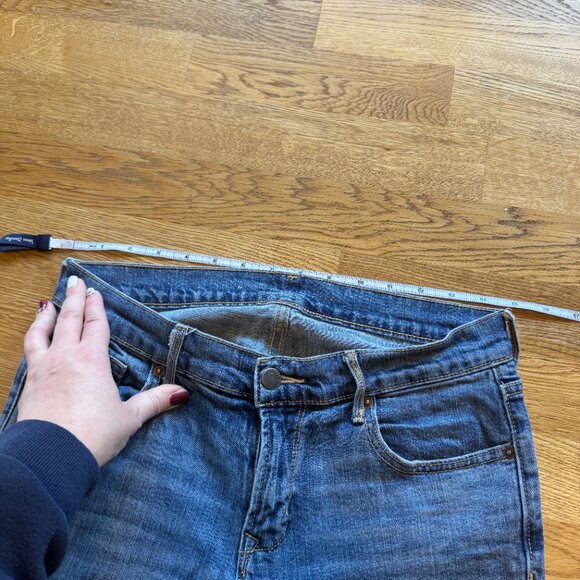 Old Navy Cropped Kick Flare Jeans Raw Hem Size 4 - Picture 11 of 13